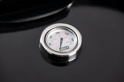 14701004E-Weber-Master-Touch-GBS-E-5750-Holzkohlegrill----57cm-Black.jpg 14701004E-Weber-Master-Touch-GBS-E-5750-Holzkohlegrill----57cm-Black.jpg