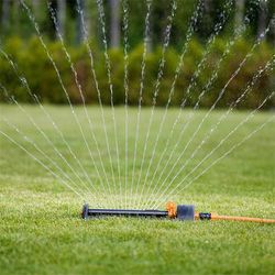 1023662-FiskarsEMEA-03-water-saving-sprinkler.jpg 1023662-FiskarsEMEA-03-water-saving-sprinkler.jpg