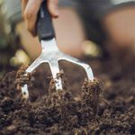 1027047-FiskarsEMEA-03-xact-cultivator.jpg