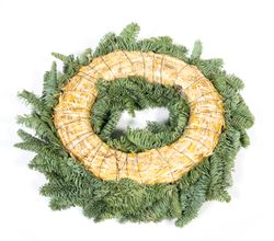 AdventskranzNobilishalbrund02.jpg AdventskranzNobilishalbrund02.jpg