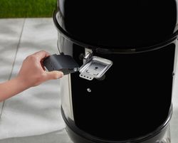 3254-3255N8-Smoker-rgb-Weber-Smart-Grilling-Hub-Halterung.jpg 3254-3255N8-Smoker-rgb-Weber-Smart-Grilling-Hub-Halterung.jpg