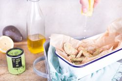 FOOD-hotgarlicandoniondip-avocadofritten-3.jpg FOOD-hotgarlicandoniondip-avocadofritten-3.jpg