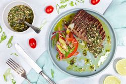 food-steakpfeffer-steakmitminzbasilikumpesto-1.jpg food-steakpfeffer-steakmitminzbasilikumpesto-1.jpg