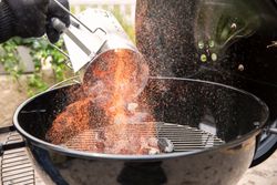 4118333-1500230-Weber-Master-Touch-E-6755----67cm-Holzkohlegrill-Black_6.jpg 4118333-1500230-Weber-Master-Touch-E-6755----67cm-Holzkohlegrill-Black_6.jpg