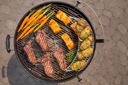 4118333-1500230-Weber-Master-Touch-E-6755----67cm-Holzkohlegrill-Black_7.jpg 4118333-1500230-Weber-Master-Touch-E-6755----67cm-Holzkohlegrill-Black_7.jpg