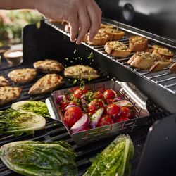 4118342-1500430-Weber-Genesis-E-415-Gasgrill_2.jpg 4118342-1500430-Weber-Genesis-E-415-Gasgrill_2.jpg