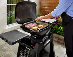 4120389-3400867-Weber-Grillplatte-Full-Size-fuer-Q2000N-Serie_3.jpg 4120389-3400867-Weber-Grillplatte-Full-Size-fuer-Q2000N-Serie_3.jpg