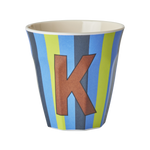 4122257-MELCU-ALPSTRKB-RICE-Melaminbecher-mit-dem-Buchstaben-K-Streifen-Medium-250ml.png