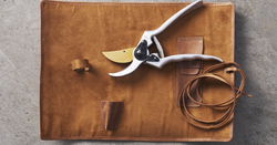 4123680-Felco-2-80th-A-Felco-Schere-Felco-2-Sonderausgabe-zum-80-jaehrigen-Jubilaeum_1.png 4123680-Felco-2-80th-A-Felco-Schere-Felco-2-Sonderausgabe-zum-80-jaehrigen-Jubilaeum_1.png