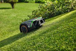 4124137-STIA020111440-STIHL-Maehroboter-IMOW--4-EVO_3.jpg 4124137-STIA020111440-STIHL-Maehroboter-IMOW--4-EVO_3.jpg