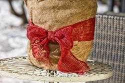 05852-jute-wickelstreifen-rot-01-mit-06554-vlies-mat.jpg 05852-jute-wickelstreifen-rot-01-mit-06554-vlies-mat.jpg