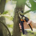 1023628-FiskarsEMEA-03-powergear-x-pruner-l-bypass-px94.jpg